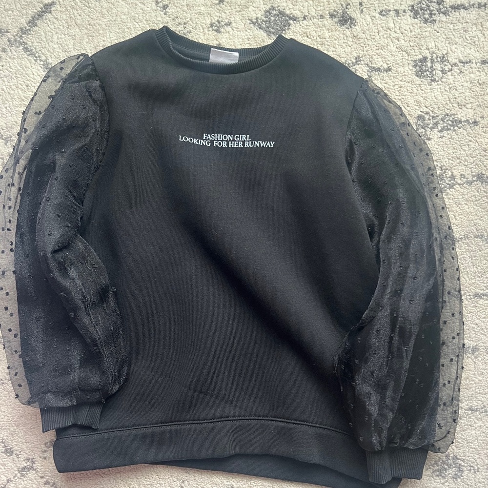Zara girls fashion sweatshirt